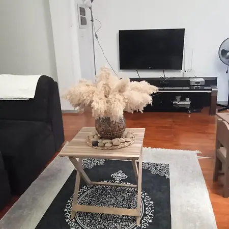 Adorable Cozy * Aglantzia